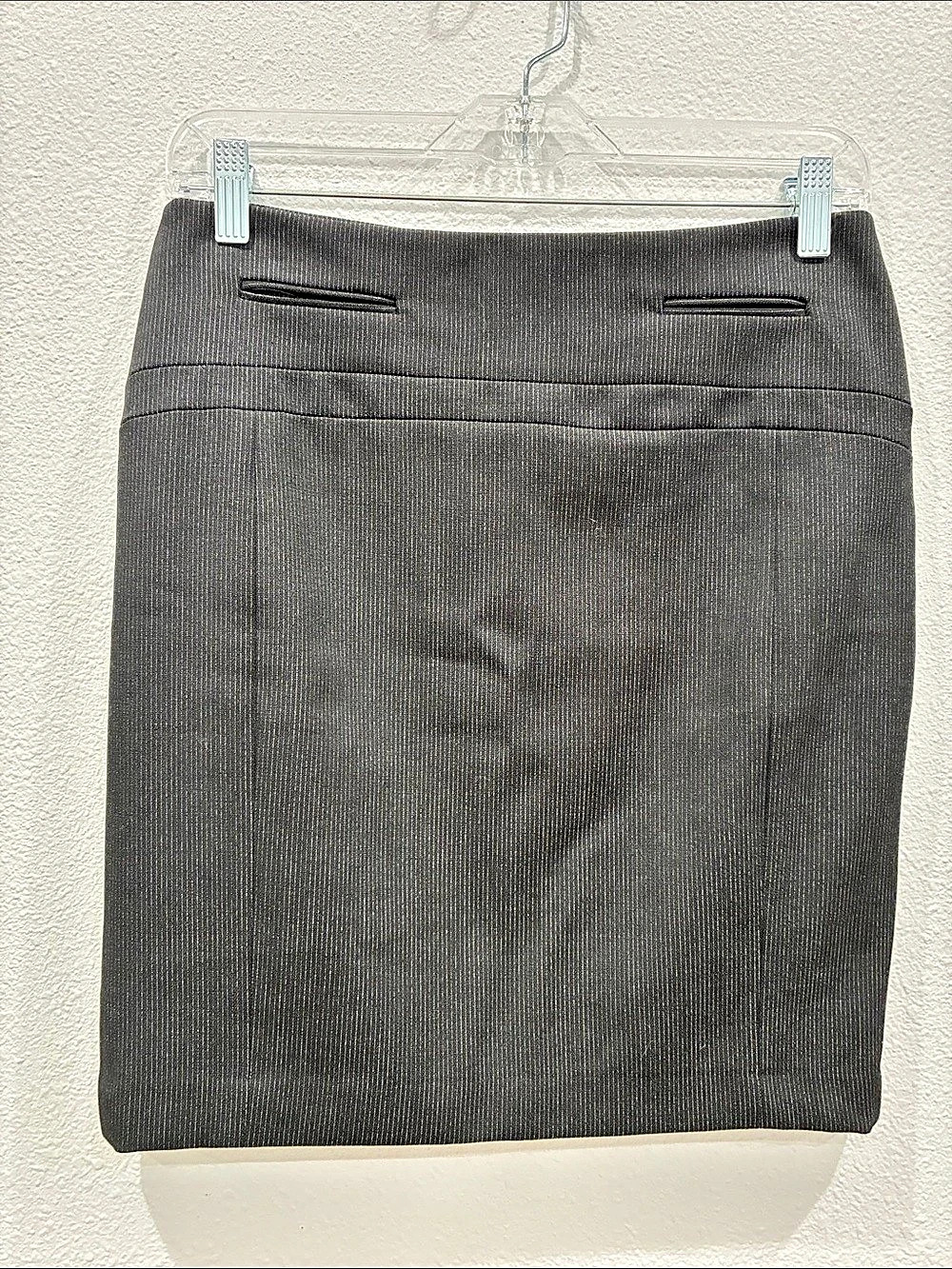 Express Pinstripe Pencil Skirt Striped Pencil Skirt in Black Size 2 Like New